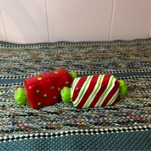 Colorful Candy-Shaped Salt&Pepper Shakers